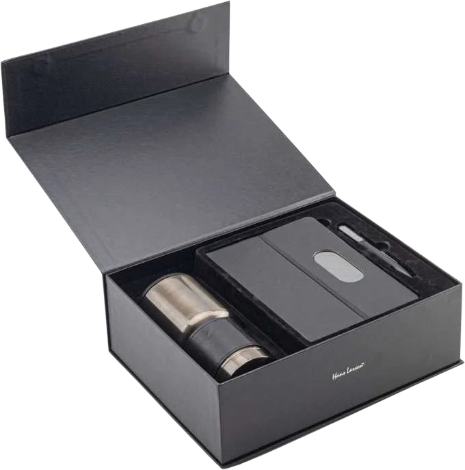 Gravello Notebook, Pen and 530ml Tumbler Gift Set, Black notebook, pen and tumbler gift set in box