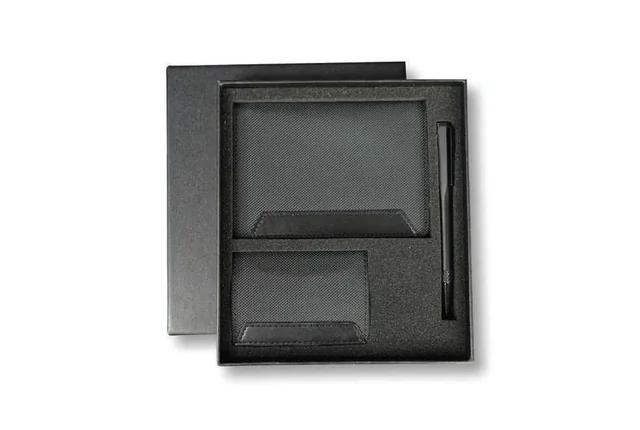 Passelio Passport Holder, Card Holder and Pen Set, Passport holder, card holder and pen in presentation box