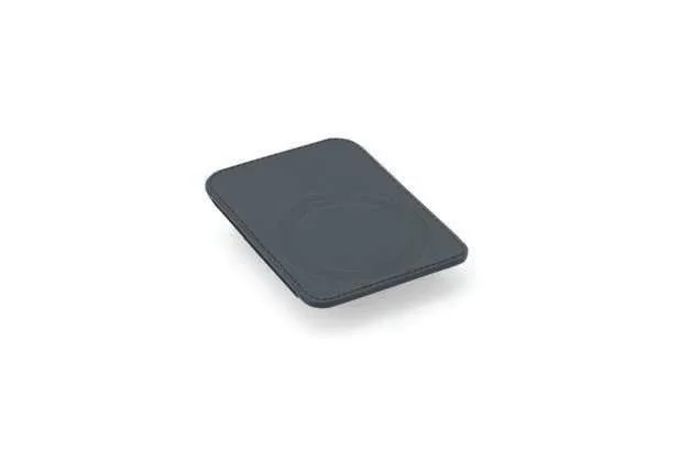 Vrispen Magnetic Card Holder with Tracker Pocket, Black magnetic card holder, rear exterior